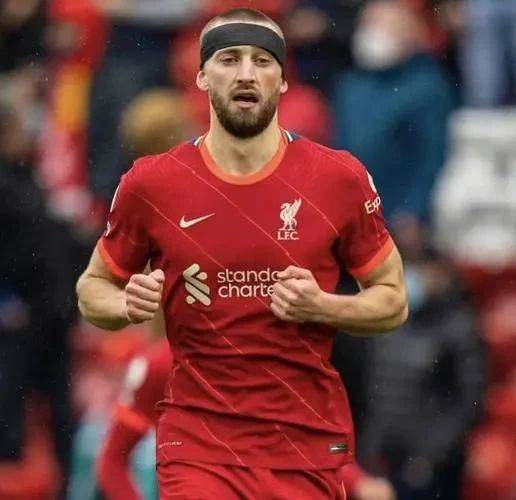 但随着曼联的加入,穆里略的身价也是水涨船高.