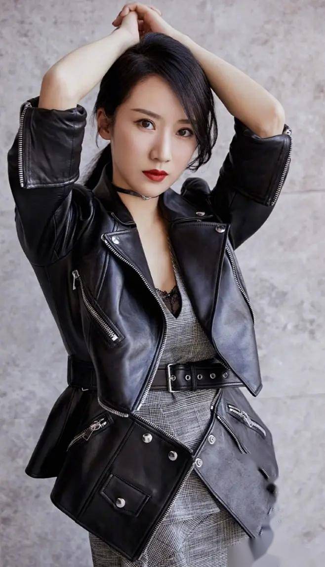 李念,女神的写真,真尤物的性感饱满,魅力无法抗拒!