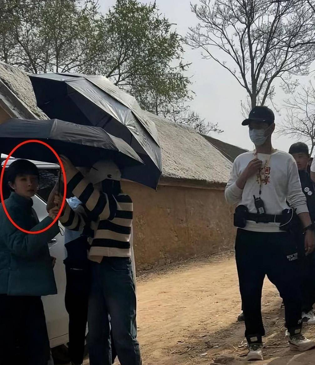 差评成片,杨幂新剧被嘲"幸福到半夏",齐刘海引热议又要扑了