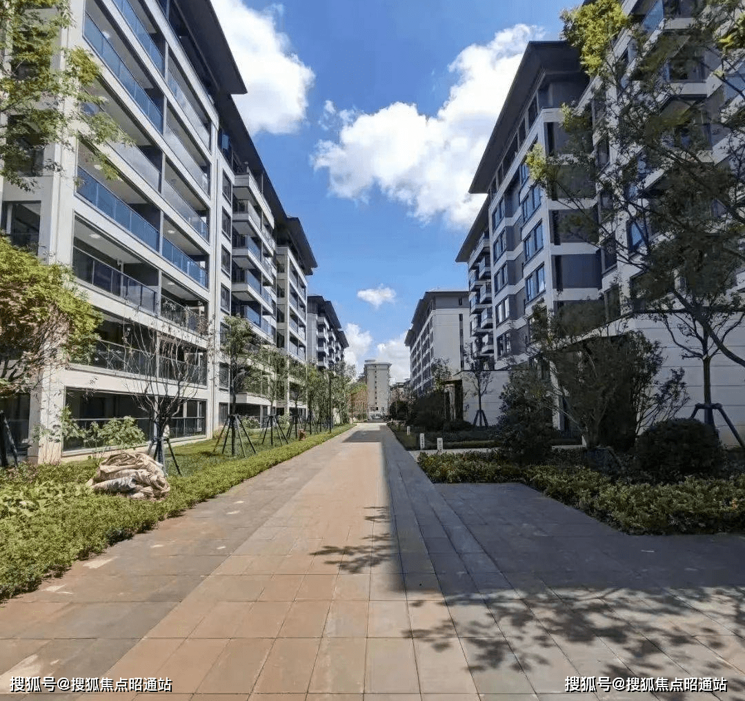 中铁建山语桃园(昆明)中铁建山语桃园首页网站丨户型-容积率-小区环境