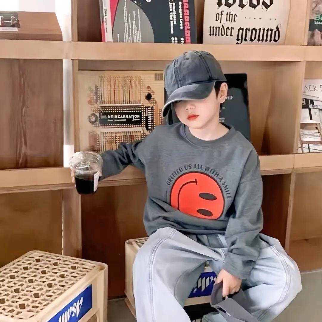 如果感兴趣可以关注微信公众号「头像社圈 」分享 头像