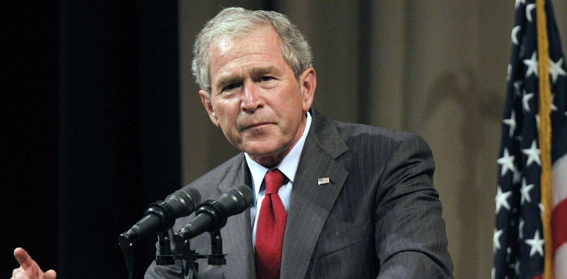 美国史上最"差劲"的总统,却帮了中国大忙,小布什的传奇人生