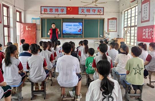 夏邑县城关镇:防溺水安全教育课别开生面