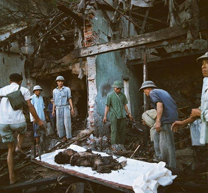 越战期间的北越:美军在越南留下5万混血儿,图8年轻漂亮的女兵们