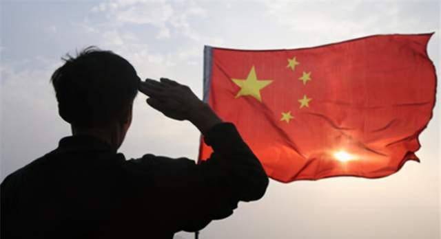 英雄吴海军,用生命护200名乘客周全,20岁壮烈牺牲_信仰_军人_时间