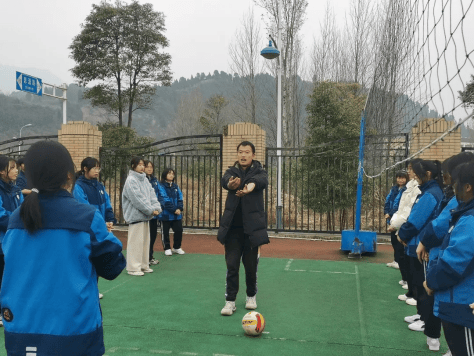 四川省广元市青川一中是普高吗还是职高-广元高中学校有哪些-广元公立