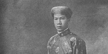 越南韩国最后一个皇帝是李拓.