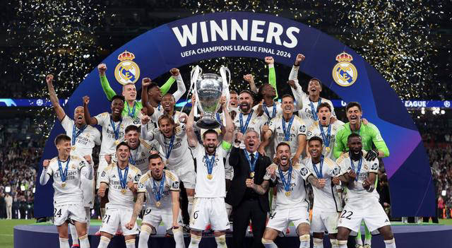 原本如果多特蒙德夺冠,联赛第5的他们可以直接以欧冠冠军身份获得下