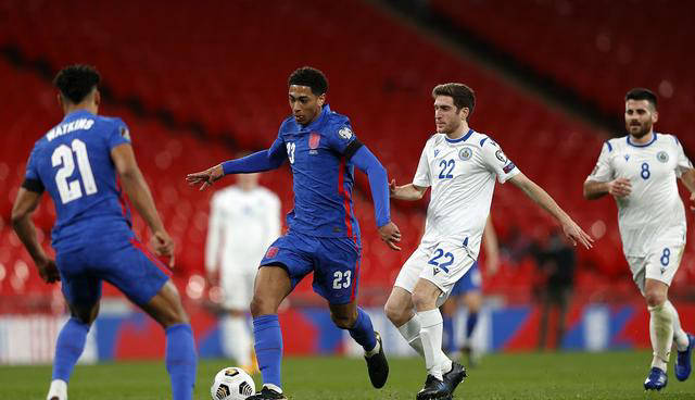 英格兰豪华阵容迎战波黑友谊赛