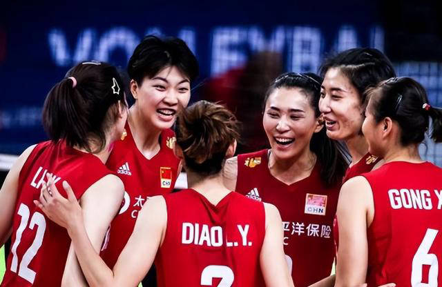 中国女排0-3不敌意大利,队员及名宿深度分析失利原因