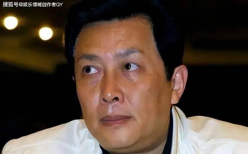 紧接着负面新闻接踵而至,这些事件无疑给唐国强的形象带来