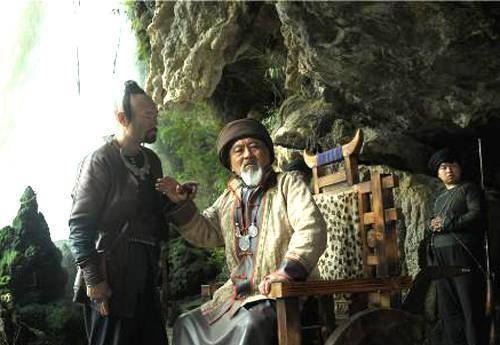 清末传奇悍匪,年轻时打死清朝官员,65岁战死沙场为国捐躯_马玉仁_官府