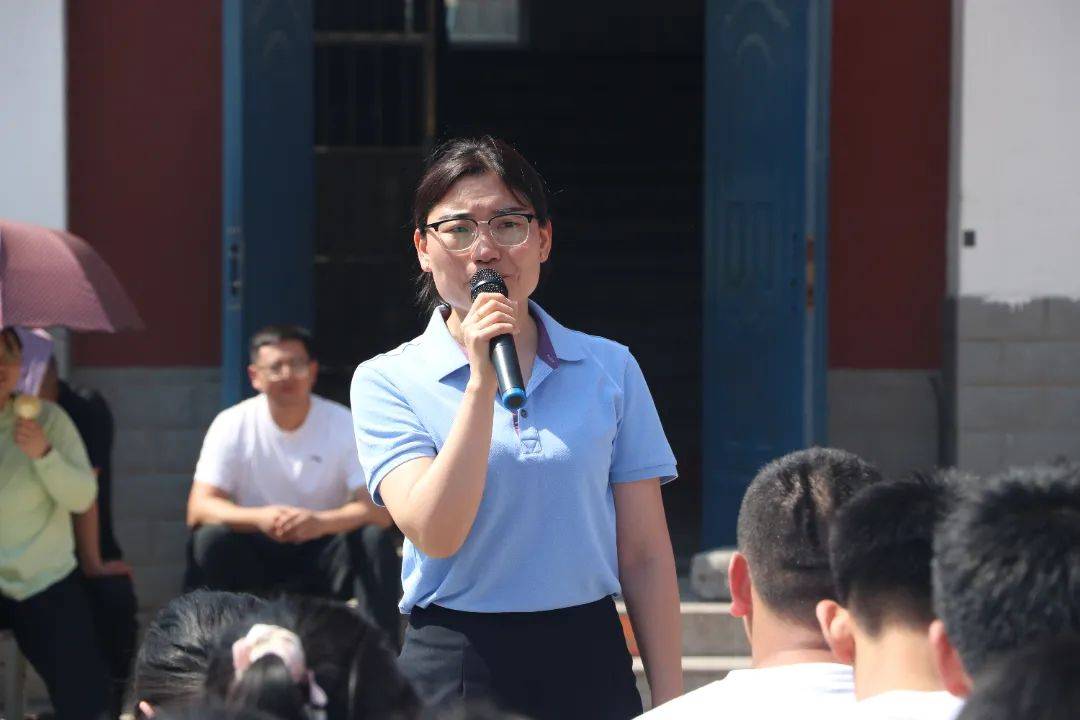 纪念青春,致敬未来 | 郑州励德高中2024届高三毕业典礼