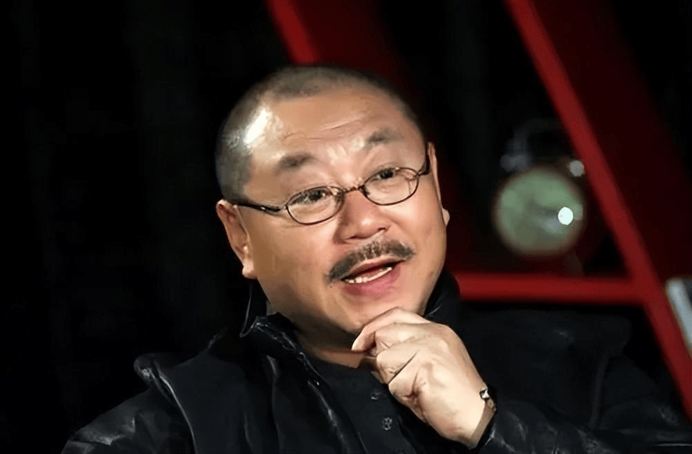 范伟:母亲早逝,成年才读懂父爱为父找老伴,一心爱老赢得继母心