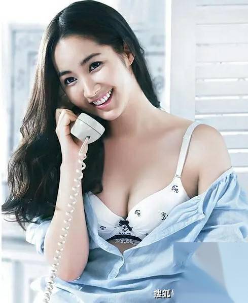 朴敏英的艺术献身顶级女神的迷人魅力,美貌与才华的完美展现!