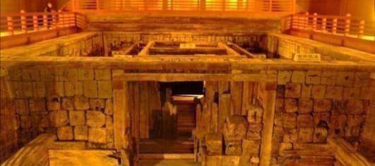 岁,有人推测是被刘邦派人毒死了,所派之人正是马王堆汉墓二号墓主利苍