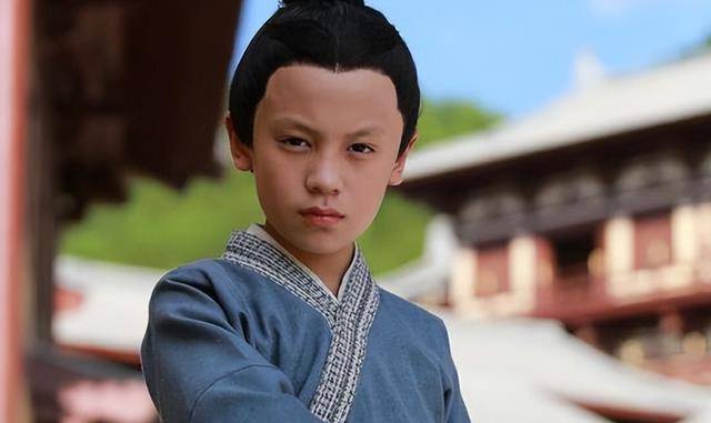 秦始皇要吃"公鸡蛋",命令大臣3天找到,7岁孙子:这很简单_皇帝_爷爷_众