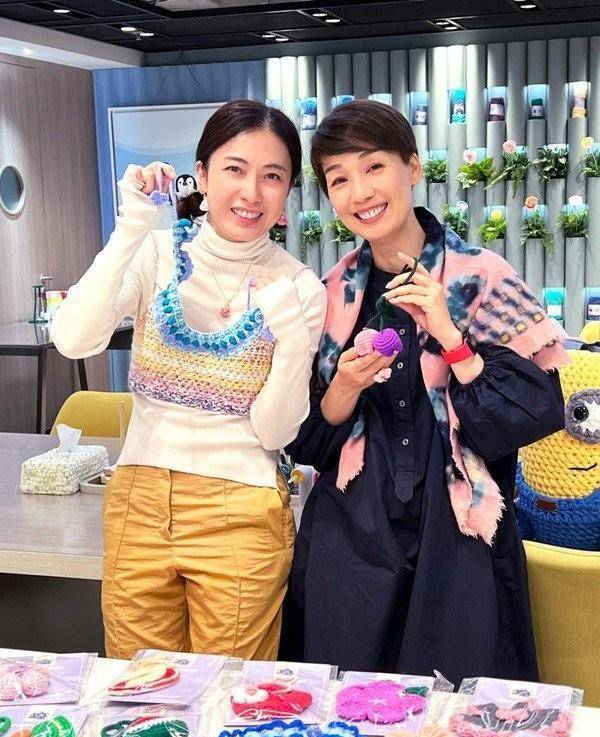 在第二排;其次,他们宁愿找外援陈法蓉救命合拍重头戏《神探侦探12》