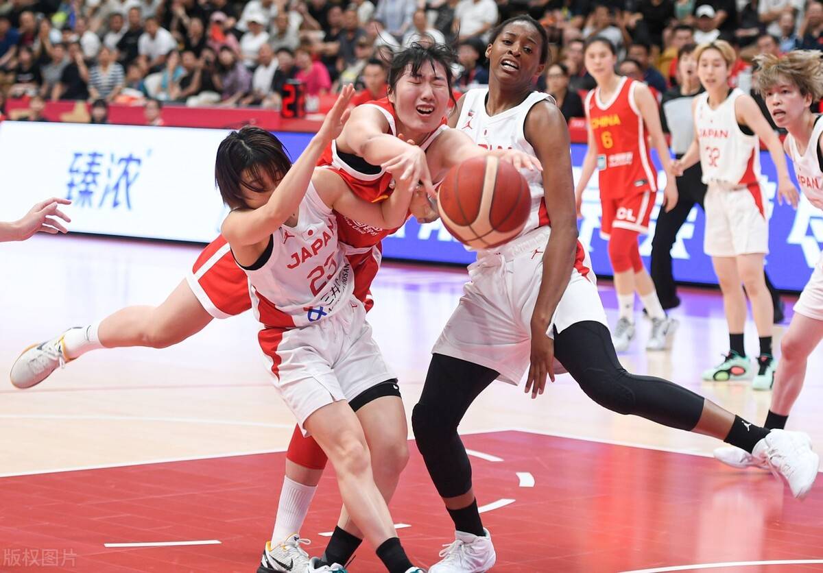 北京时间6月5日,女篮传来潘臻琦,罗欣棫,王思雨,张茹的消息