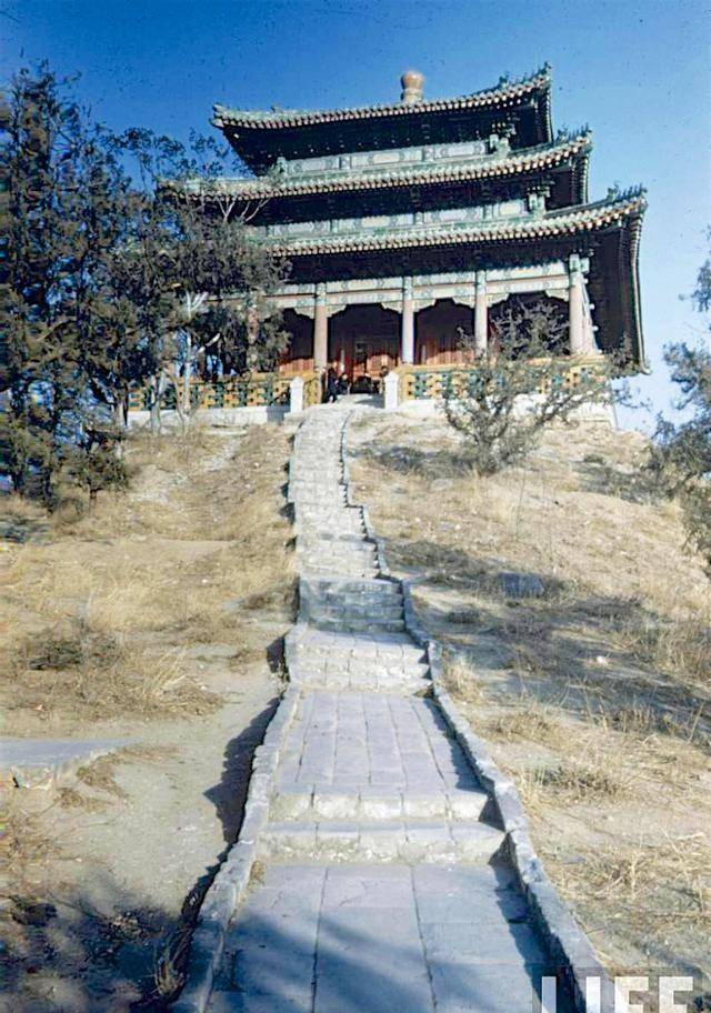 1946年美国人拍摄的北京城:图4是变化最大的区域,图9崇祯上吊处