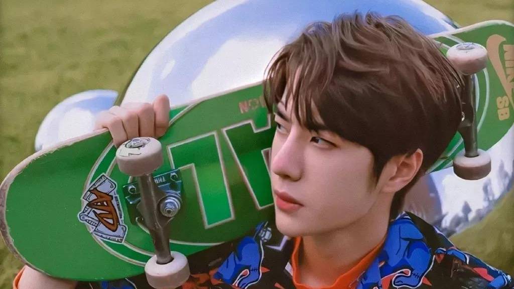 八卦爆料:辛芷蕾,王一博,刘昊然,董璇,周迅,秦岚