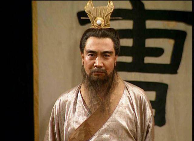 刘岱想任用程立,程立又跑了.