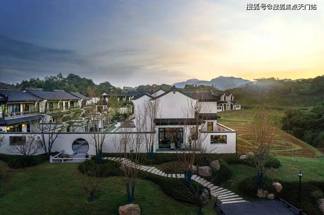 义乌桃李春风售楼处-金华蓝城桃李春风价格-中式合院/山水叠墅-售楼