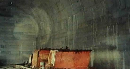 定陵被挖开后,万历皇帝尸骨姿势藏玄机