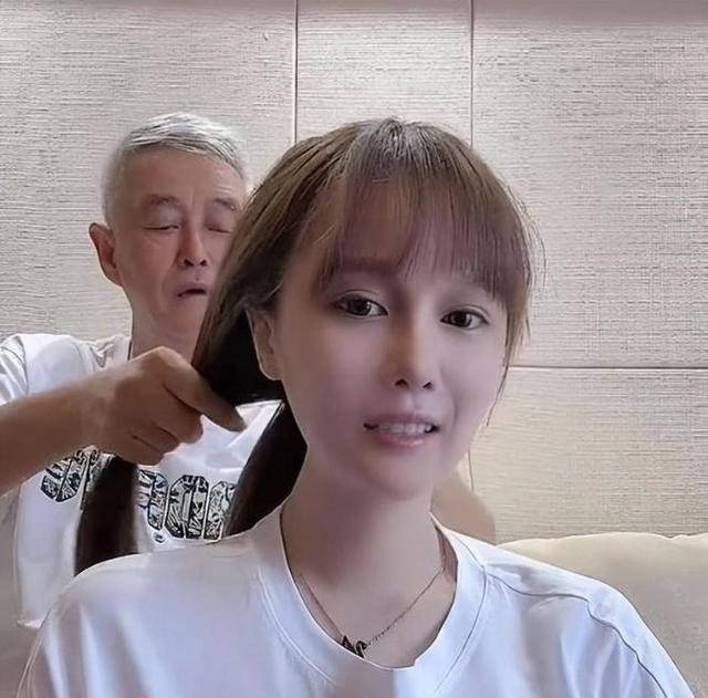 球球的成长与赵本山父亲之影