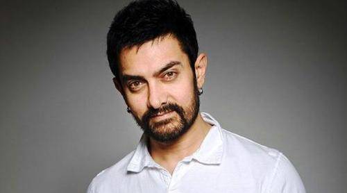 阿米尔汗为什么敢公开反对种姓制度?你看她父母的身份,就明白了