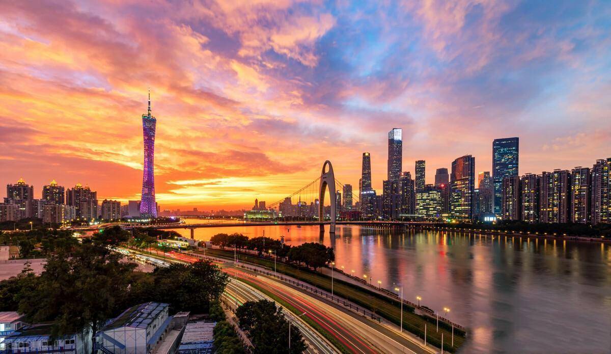 中国摩天大楼排行榜来了,深圳第一武汉第三