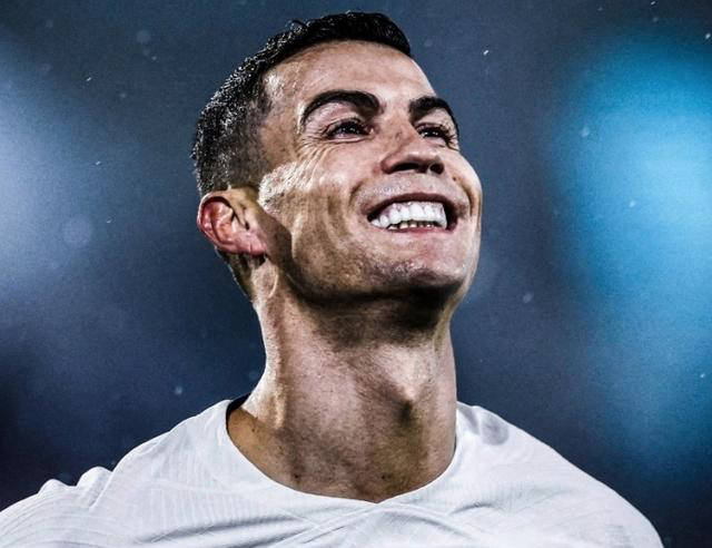 尽管这个联赛拥有本泽马,内马尔,布罗佐维奇等一众巨星,但c罗却仍然独