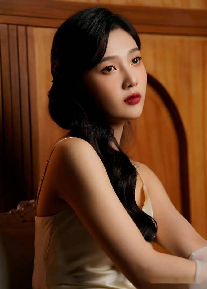 39岁的朴秀荣,性感美貌的绝佳代表,女神写真大公开!_力量_身材_是一种