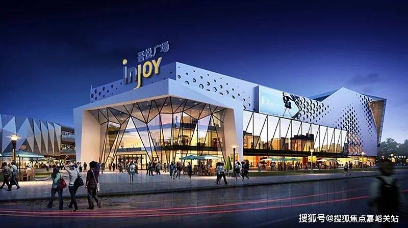 城中北路等主要商业街构成了城区内三纵三横商业网络,东方商厦