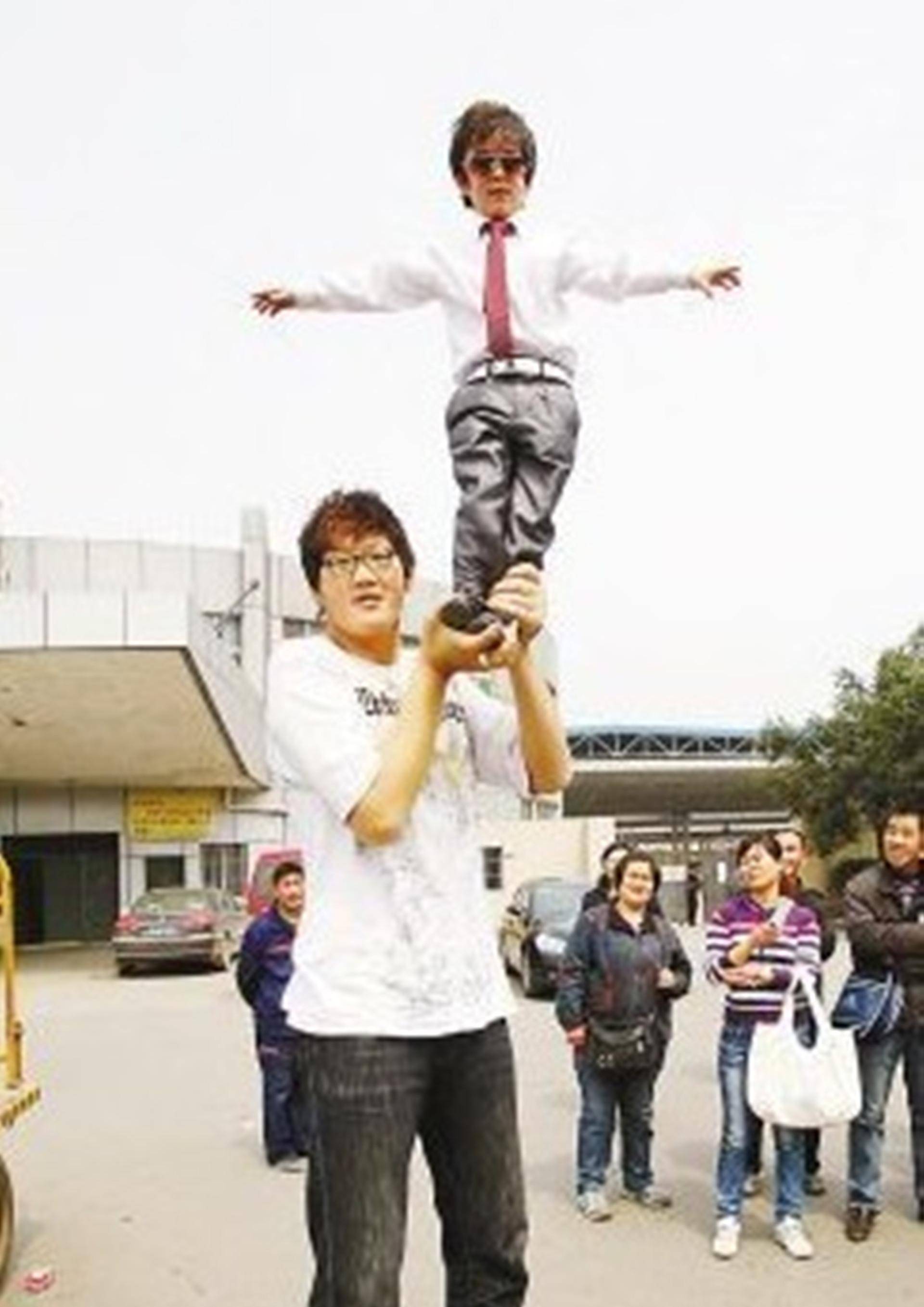 张欢:身高238米,姚明的接班人,却因伤而放弃梦想,如今怎么样了