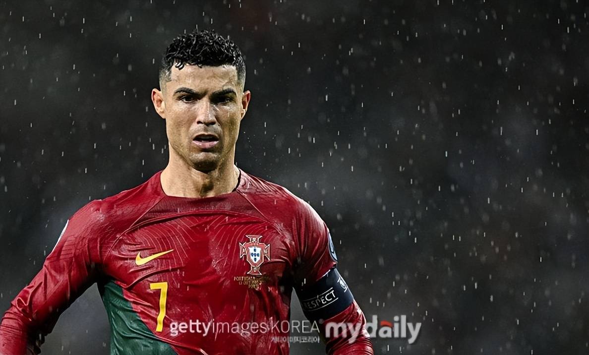 欧洲杯之神是C罗！2024年欧洲杯上打破16 项纪录！_搜狐网