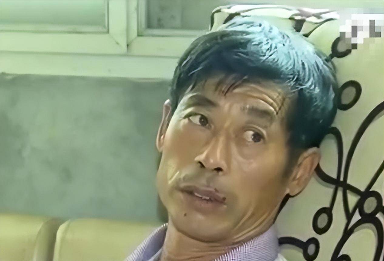 断了每月1500的生活费,还经常与刘俏往来时,他们想到的都是赵义出轨了