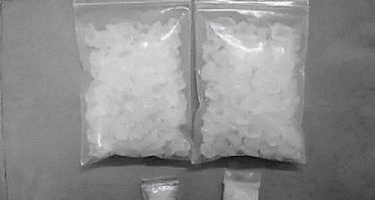 大毒枭刘招华:制毒几十吨逃亡9年,逃亡途中还因中彩票上了电视