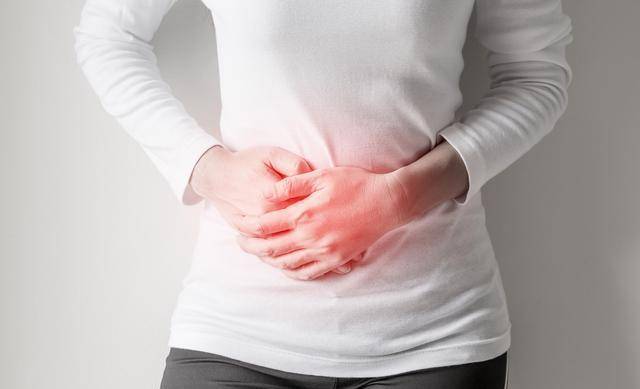 有的人之所以卵巢功能降低,输卵管堵塞