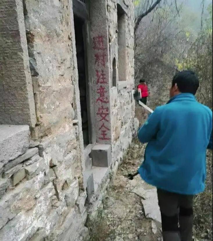 河南封门村,"中国第一鬼村"名号怎么来的?主播报警,真相如何