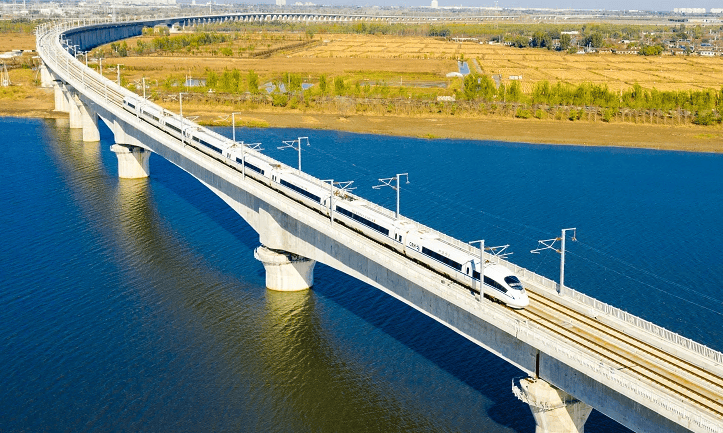 安徽这条城际连接的城市没实力没背景,却一直要开工,江苏都羡慕