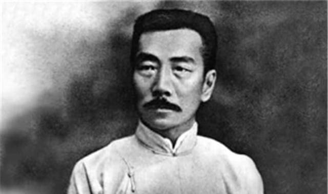 前半生她维护鲁迅与人争斗,后半生却憎恨鲁迅高傲自大,令人唏嘘