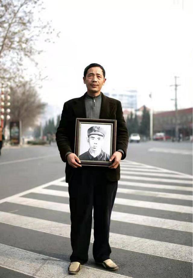 深夜前往越南,只为寻回战友遗骸:兄弟,我带你回家_郭益民_李保良_部队