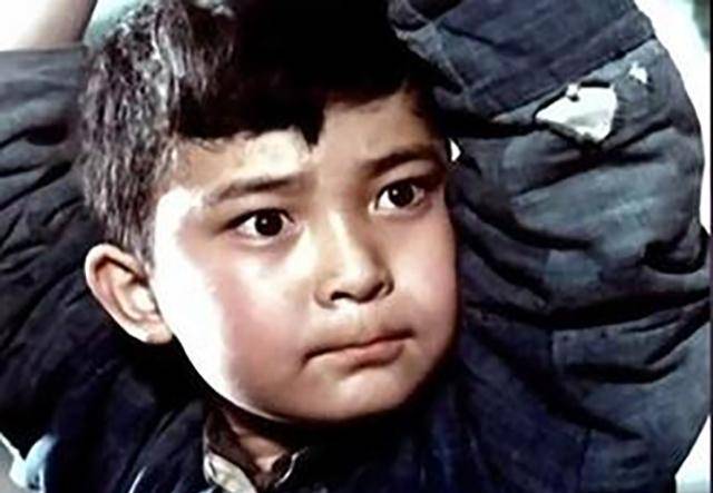 46年前,凭借《闪闪的红星》一炮走红的"潘冬子",现状如何?