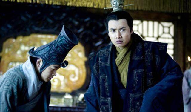 为什么秦始皇的儿子叫扶苏,胡亥?胡亥杀了自己多少兄弟姐妹