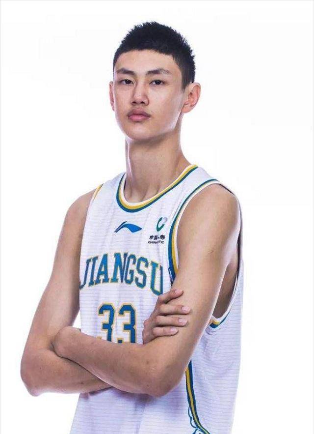 李楠家庭:和妻子相爱30年,儿子比他高19公分_李禄_戴珉_篮球