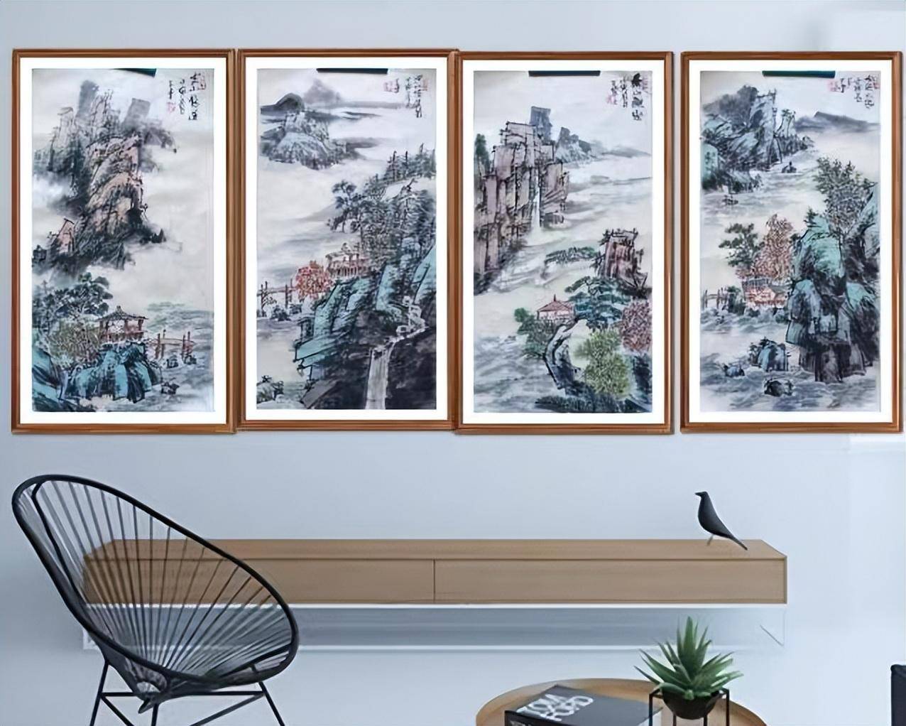 省西安市长安秋实书画艺术研究院副院长,中国书画艺术家创作中心画家