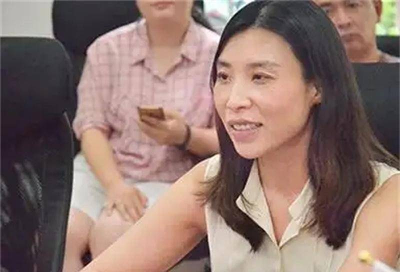 可是却在二十五岁时就因车祸而英年早逝