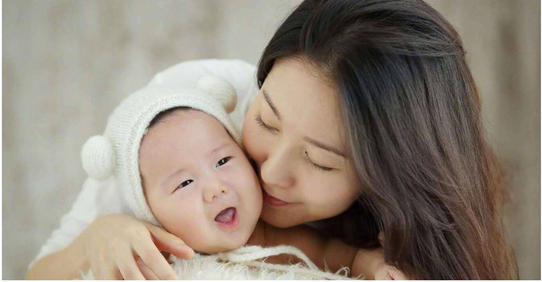 高圆圆赵又廷参加好友婚礼,对视瞬间甜爆全场,这才是爱情的样子_宝宝