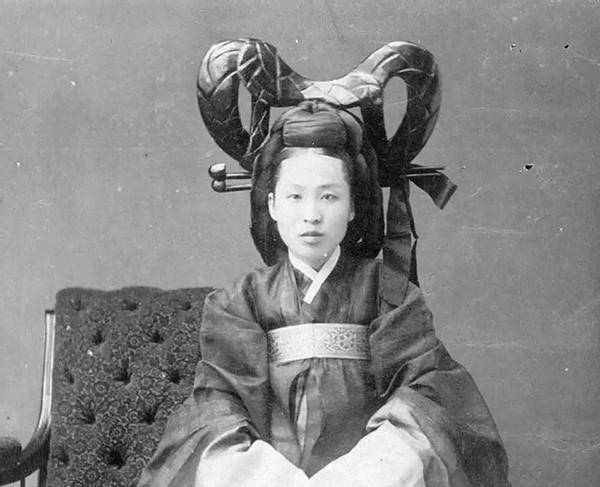 女政治家闵妃:拒不接受政治献金,用一生换得青史留名